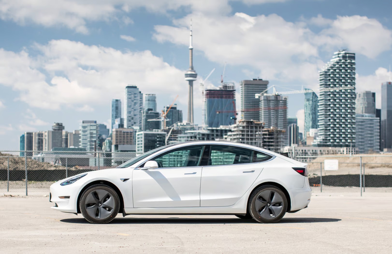 Car Ownership Too Expensive? Canadians Turn to Sharing with Turo